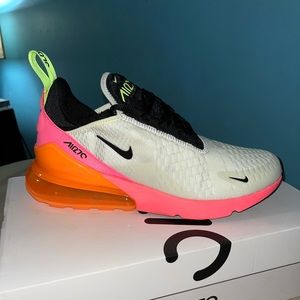 Nike Air Max 270